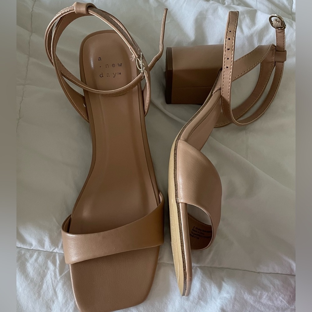 Nude Heel